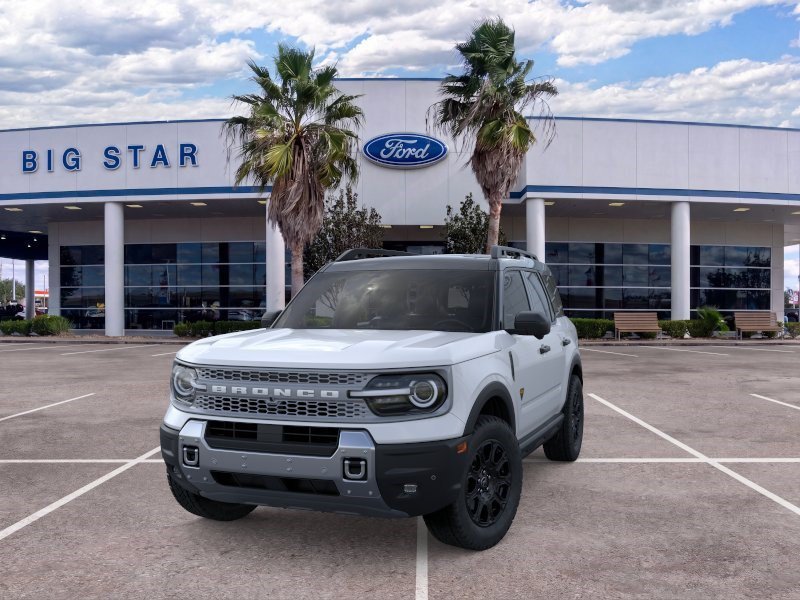 New 2026 Space White Metallic Ford Badlands image 2