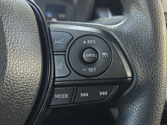 Certified Used 2022 Silver Toyota LE image 17