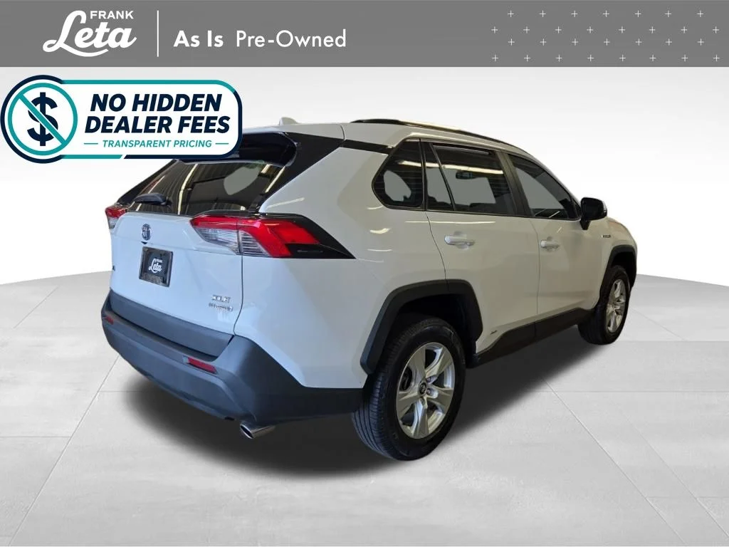 Used 2021 White Toyota XLE image 6