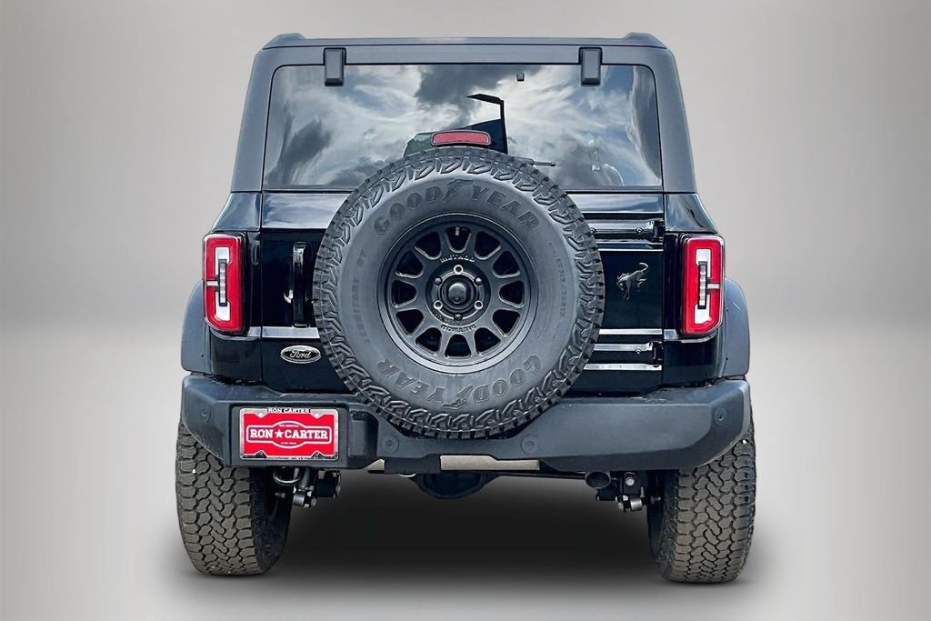 New 2025 Ford Bronco Outer Banks 4D Sport Utility