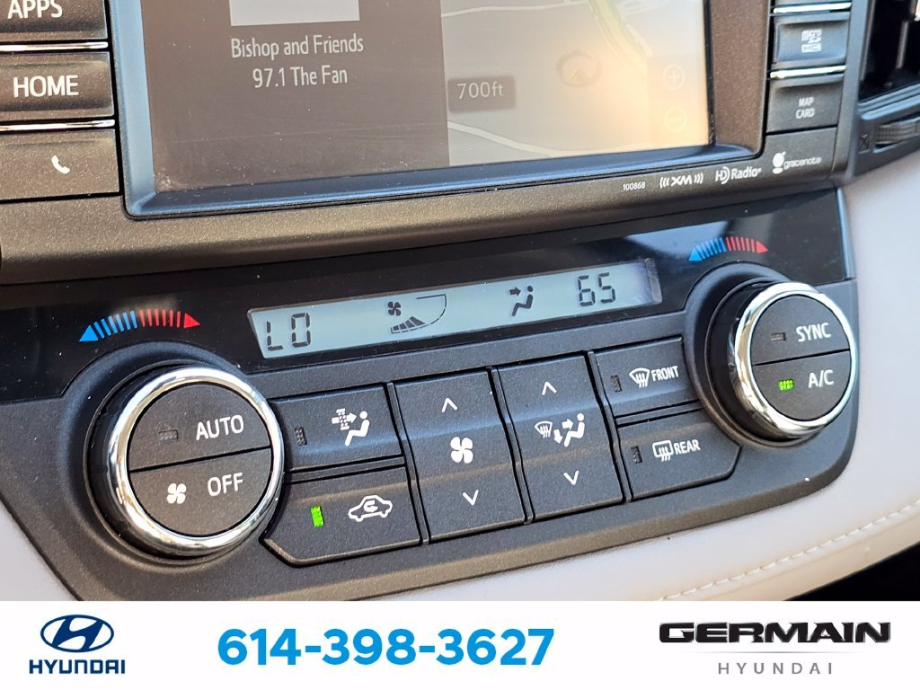 Used 2018 Blue Toyota XLE image 33