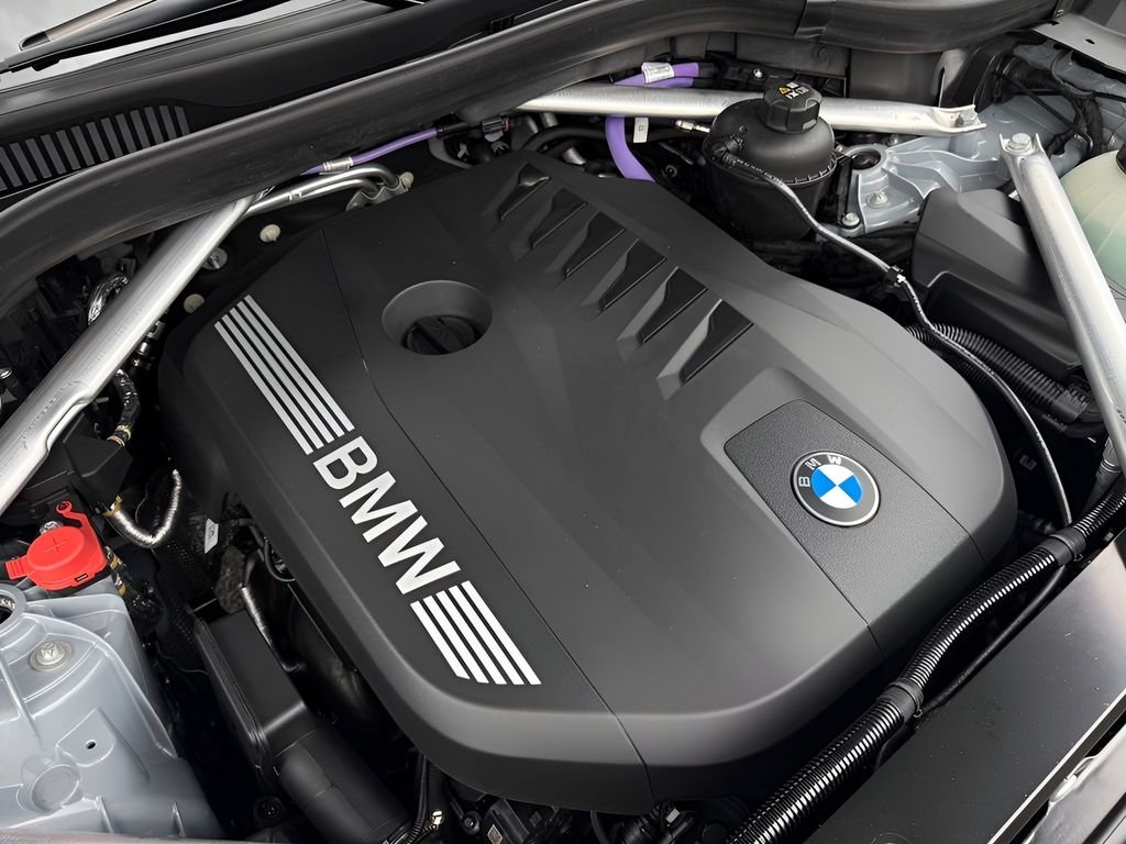 New 2026 Brooklyn Grey Metallic BMW xDrive40i image 26