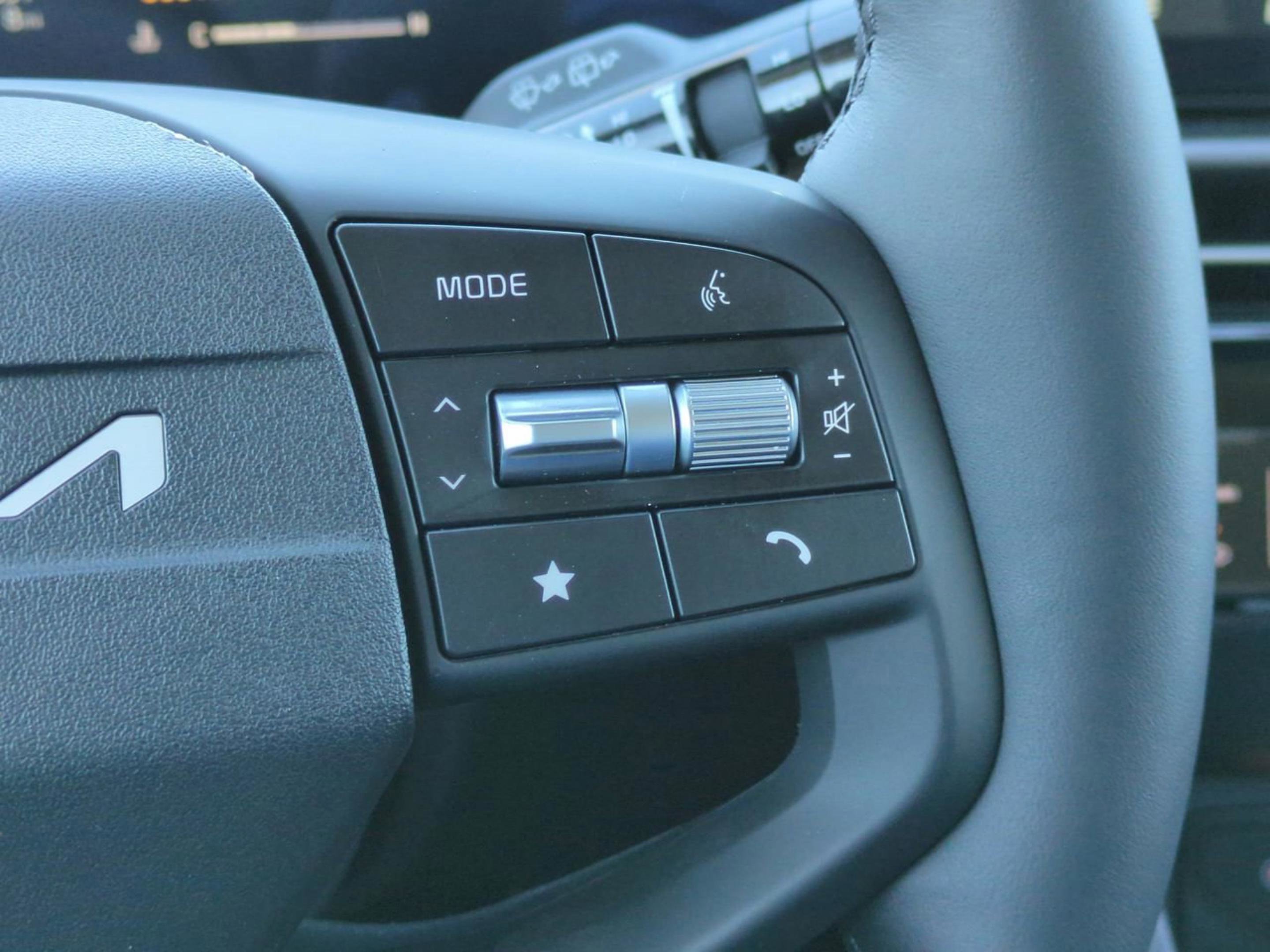 New 2026 Wolf Gray Kia EX image 37