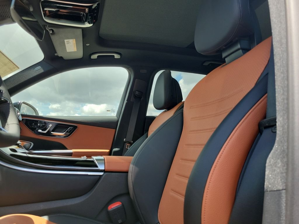 New 2027 Polar White Mercedes-Benz GLC 300 image 20