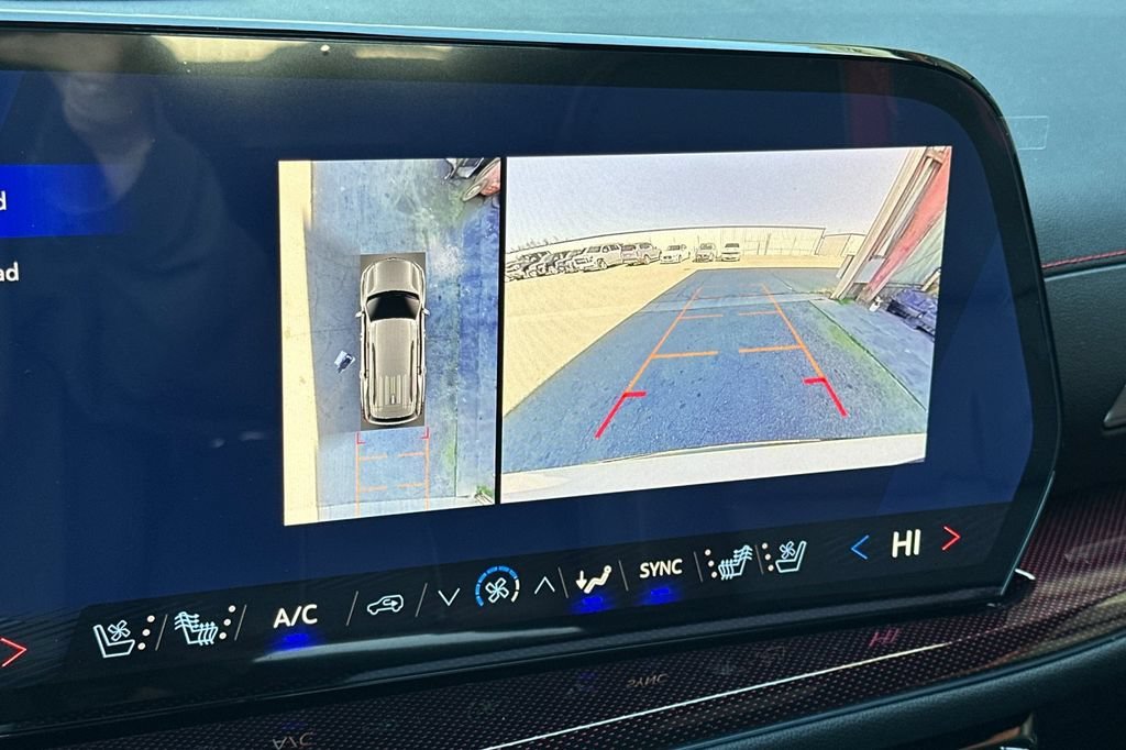2026 Chevrolet Traverse RS - Photo 21