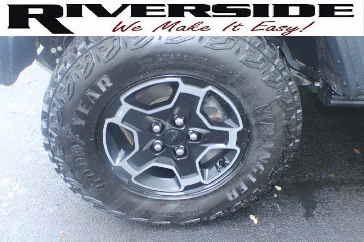 Used 2020 Sting-Gray Clearcoat Jeep Mojave image 5