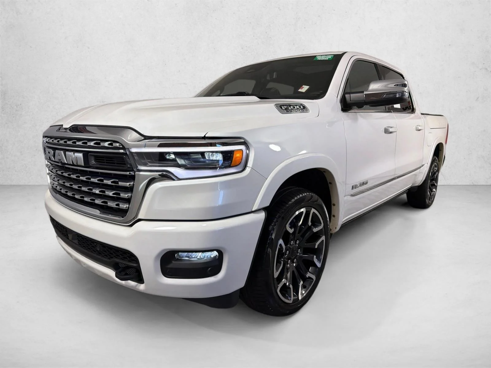Used 2025 White Ram Limited image 9