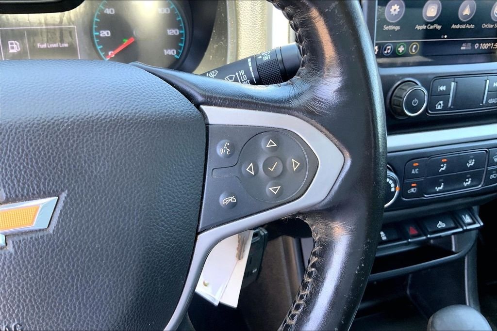 Used 2022 White Chevrolet LT image 8