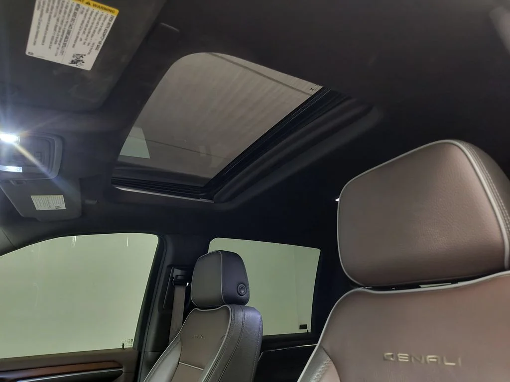 Used 2024 Summit White GMC Denali image 18