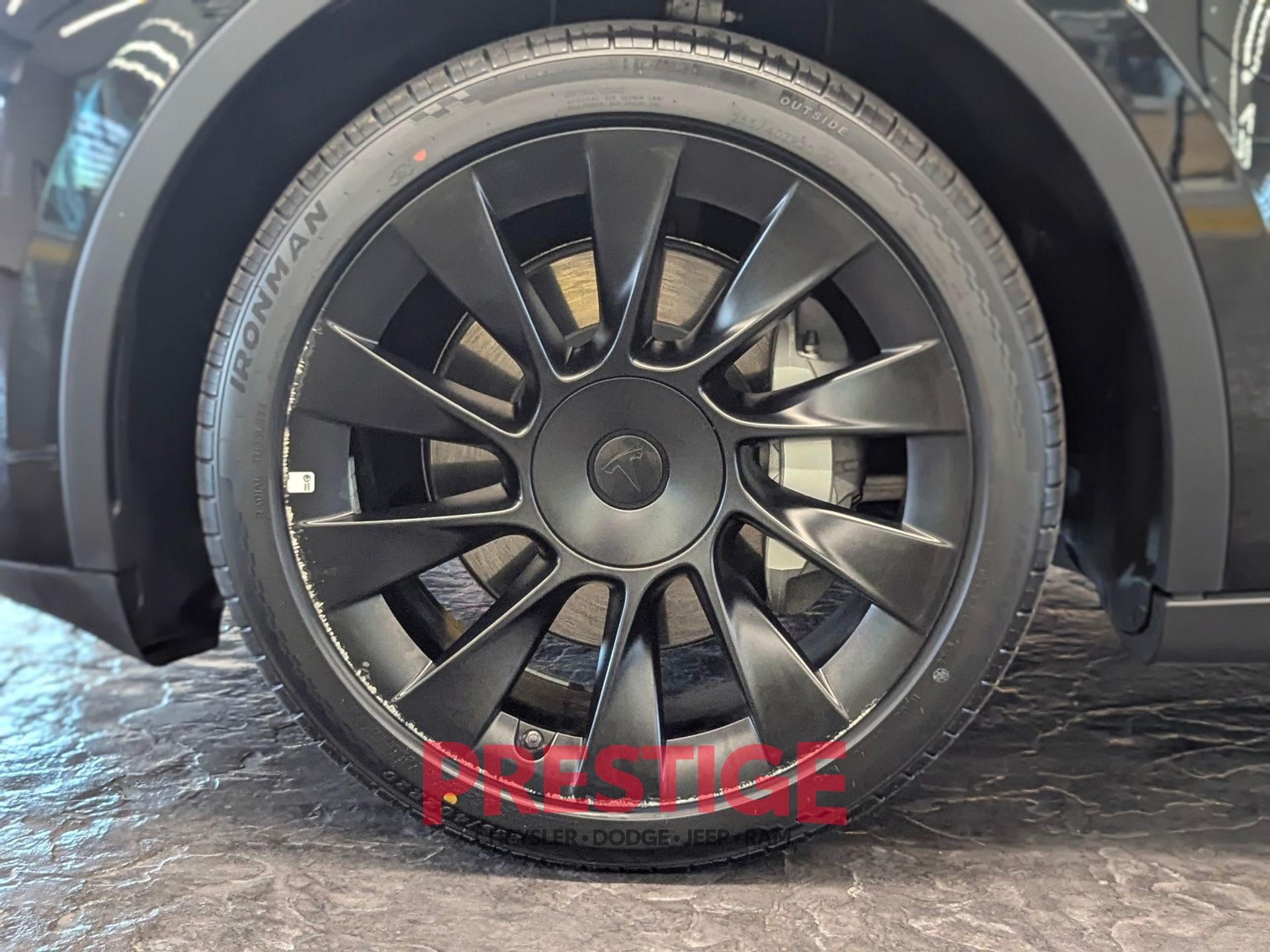 Used 2023 Black Tesla Long Range image 15