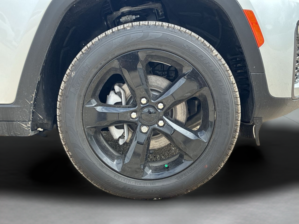 New 2026 Silver Zynith Jeep Limited image 47