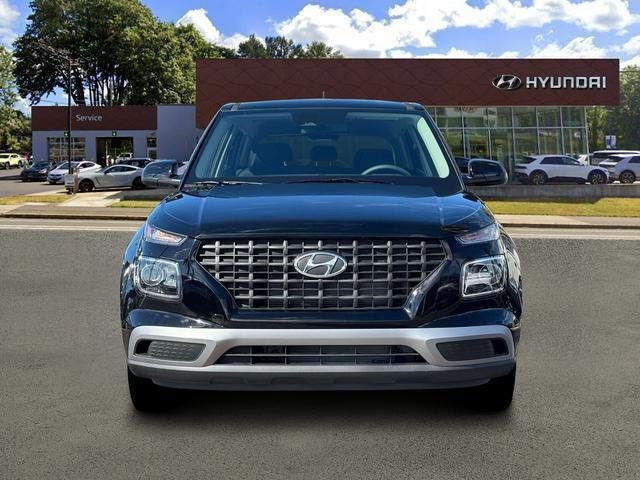 New 2026 Onyx Black Hyundai SE image 12