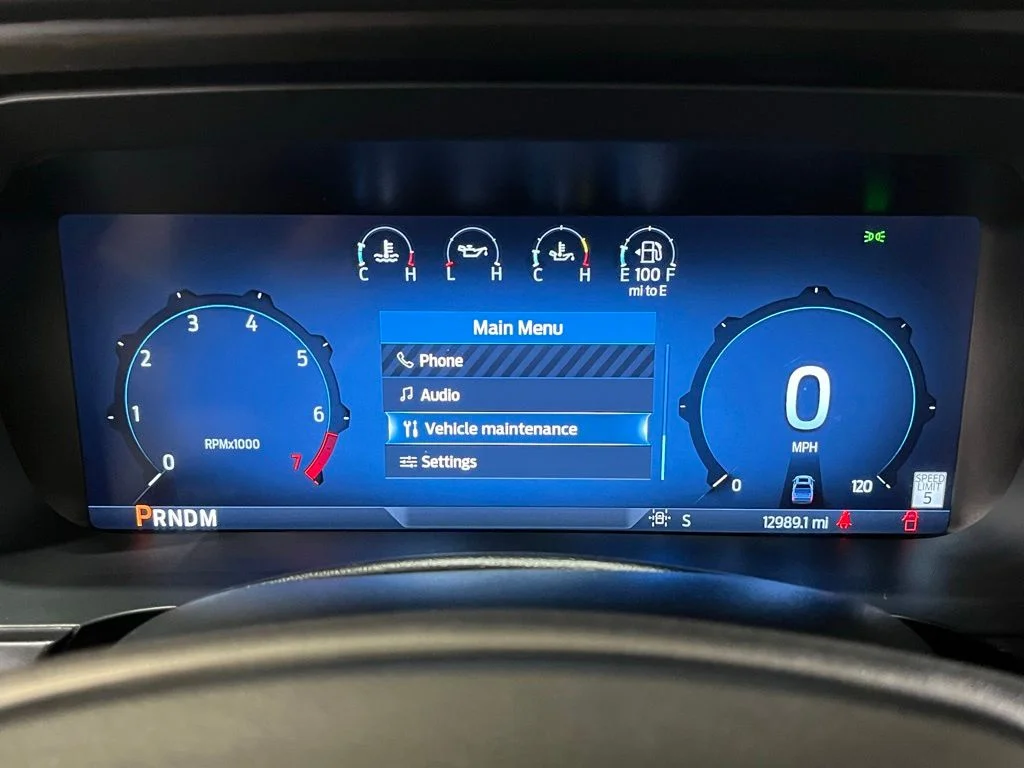 Used 2025 White Ford Platinum image 19
