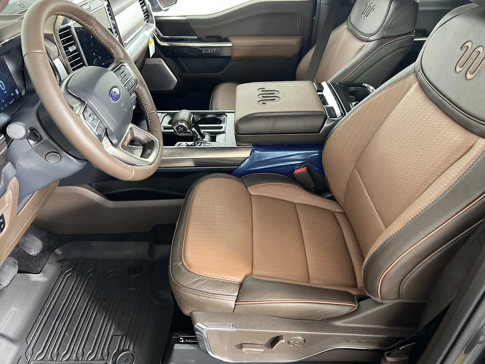 New 2026 Carbonized Gray/Marsh Gray Ford King Ranch image 9