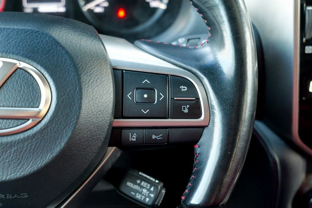 Used 2023 Onyx Black Lexus 460 image 48
