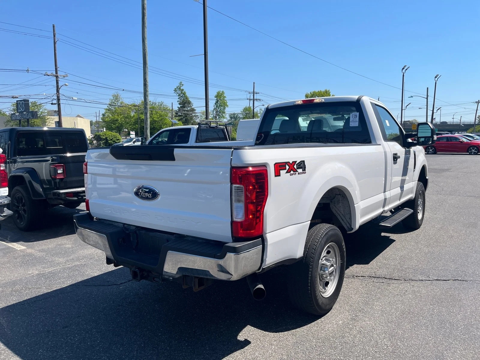 Used 2017 Oxford White Ford XL4WD REG CAB 8 BOX image 7
