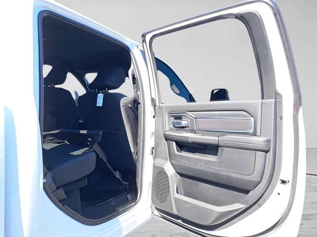 New 2026 Bright White Clear-Coat Exterior Paint RAM Big Horn image 14