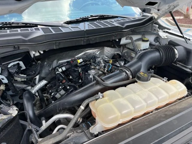 Used 2022 White Ford XLT image 37
