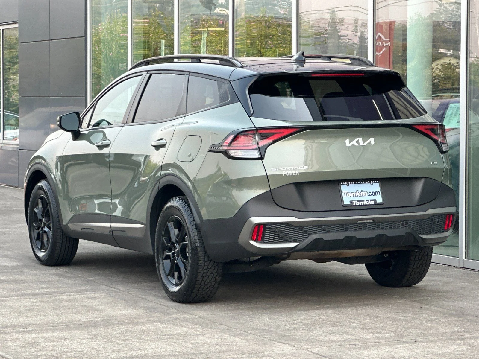 Used 2023 Jungle Green/Ebony Black Roof Kia X-Pro image 5