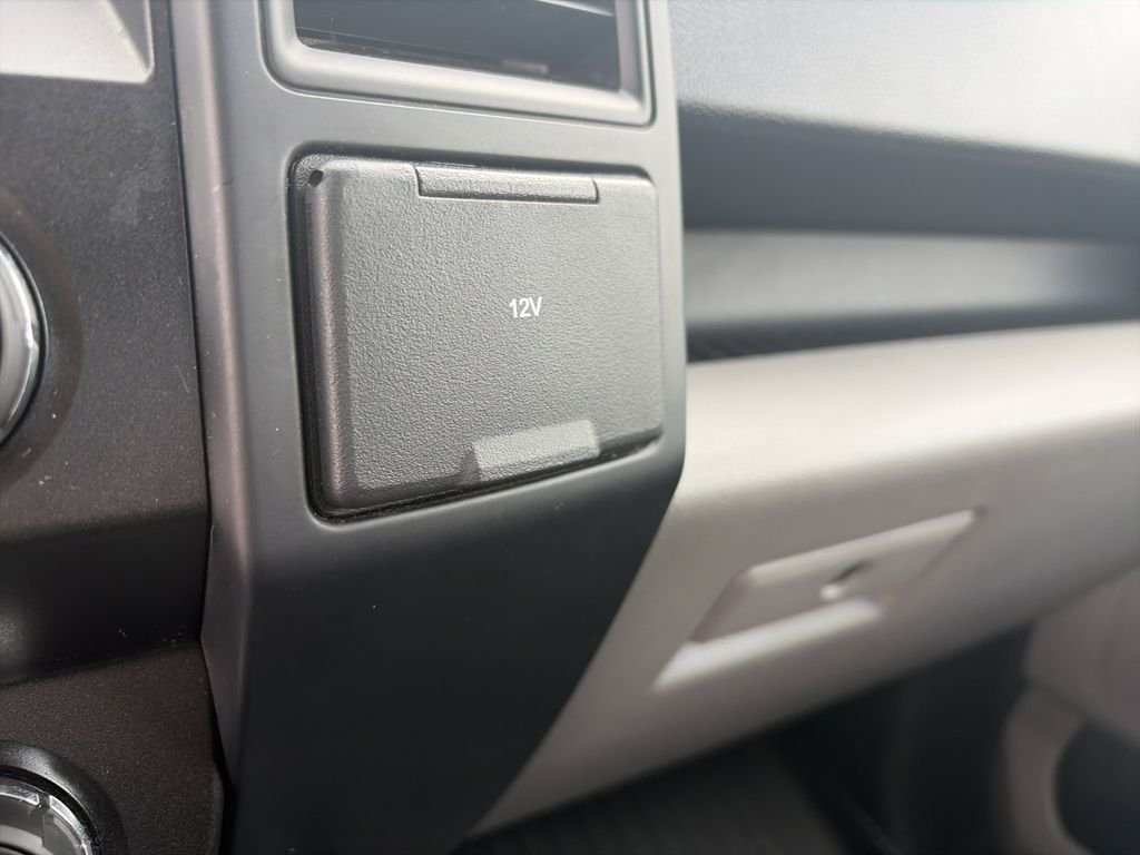 Used 2019 Gray Ford XL image 26