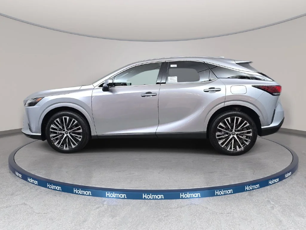 New 2026 Iridium Lexus PREMIUM PLUS image 8