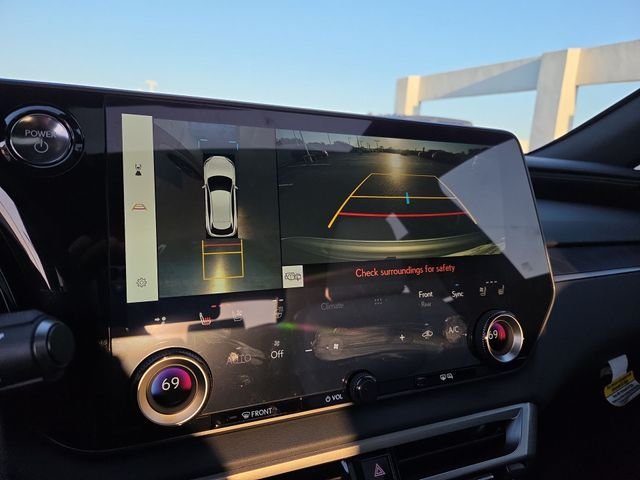 New 2026 Iridium Lexus PREMIUM image 17