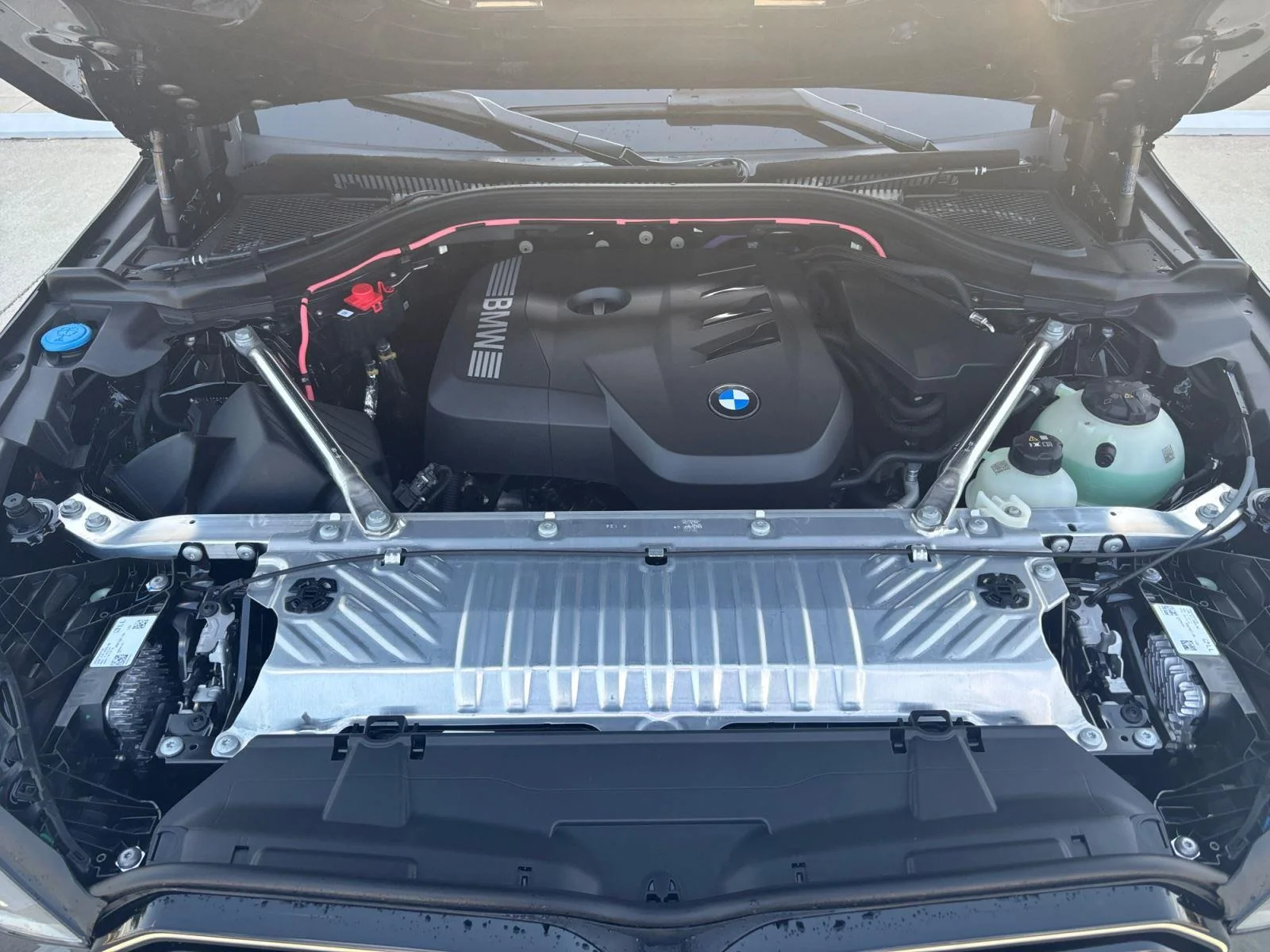 New 2026 Black Sapphire Metallic BMW 30 xDrive image 32