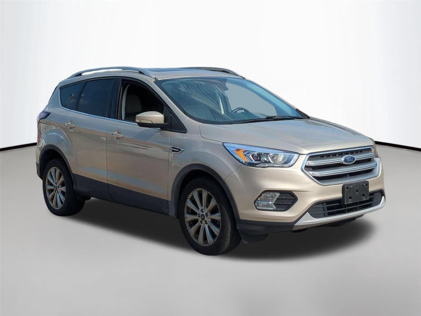 Used 2017 White Gold Metallic Ford Titanium image 7