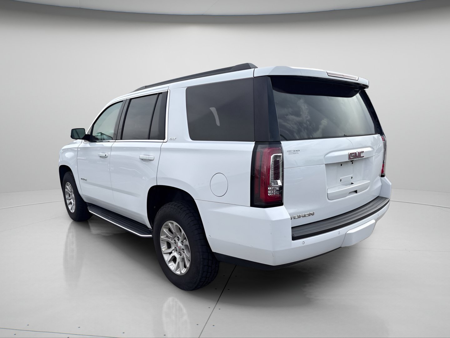 Used 2019 Summit White GMC SLT image 11