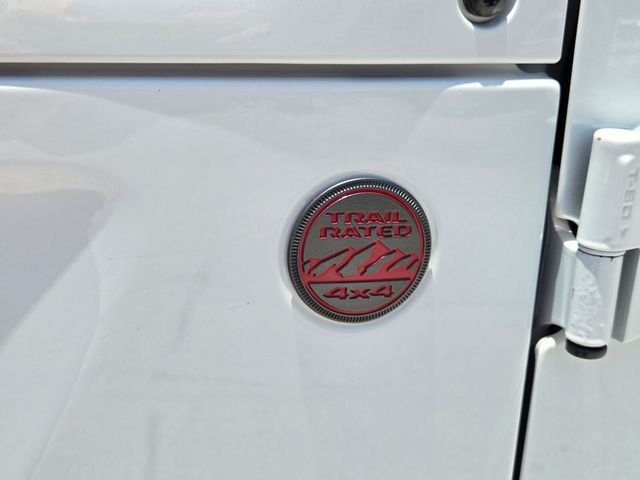 Used 2024 White Jeep Rubicon image 13