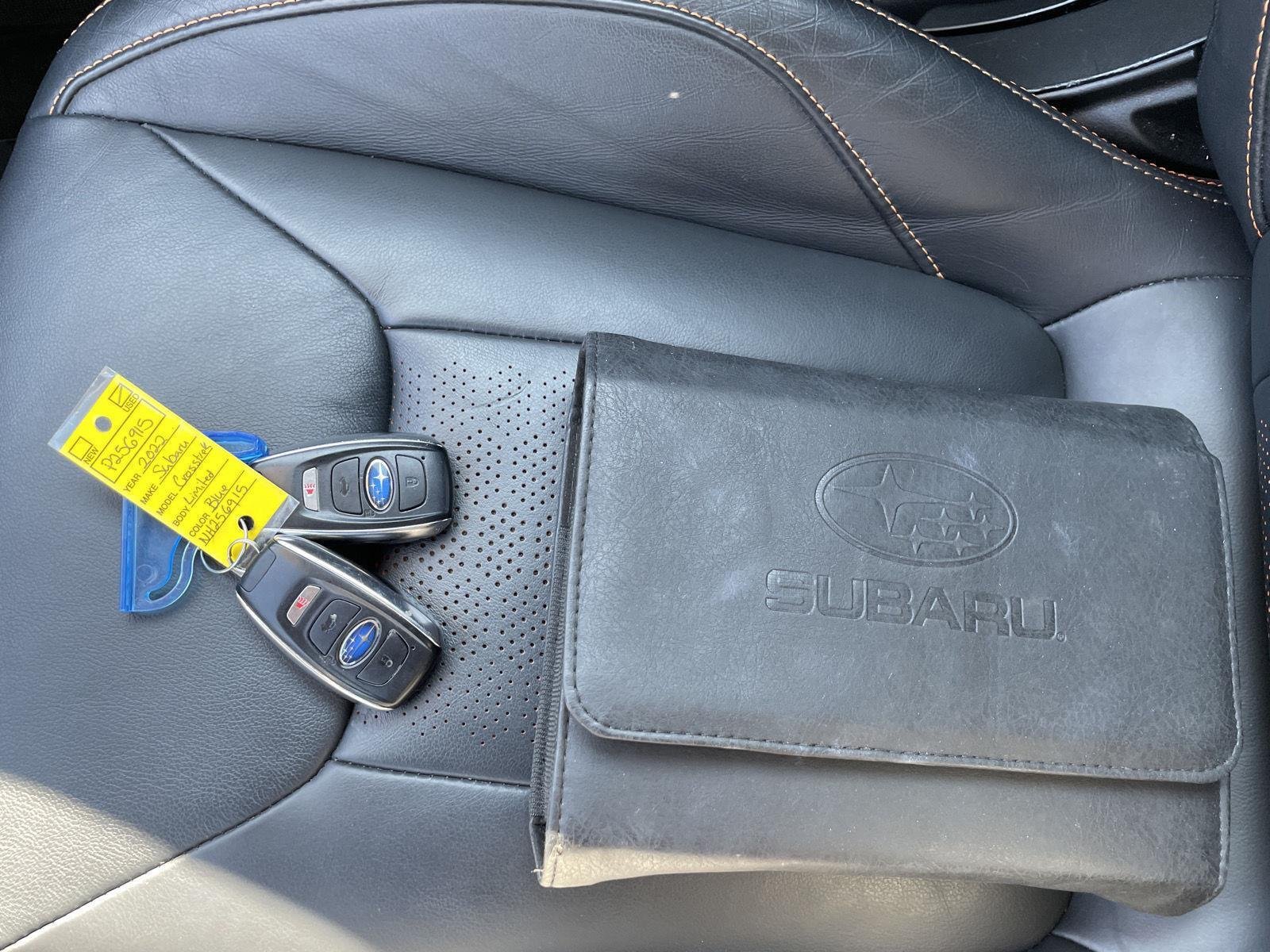Used 2022 Horizon Blue Pearl Subaru Limited image 29