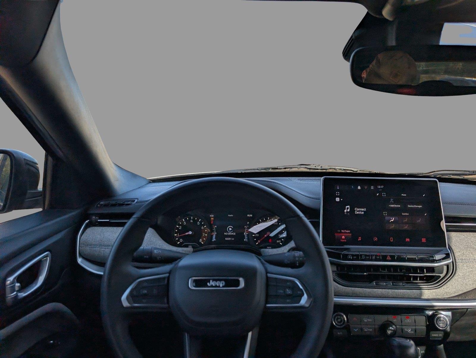 Used 2024 Bright White Clearcoat Jeep Latitude image 32