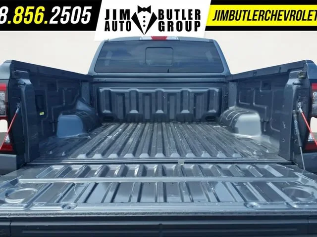 Used 2024 Gray Ford XLT image 23