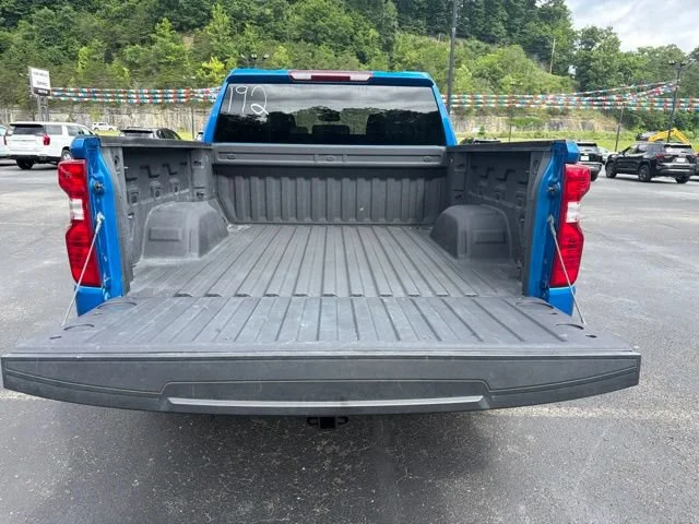 Used 2023 Glacier Blue Metallic Chevrolet Custom image 21