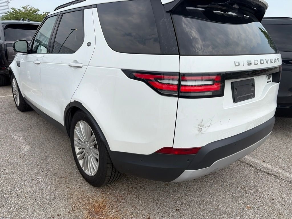 Used 2018 Fuji White Land Rover HSE Luxury image 7