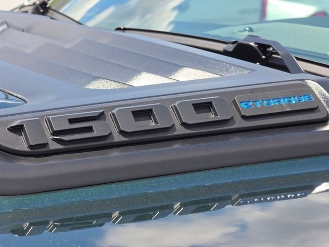 New 2026 Serrano-Green Metallic Exterior Paint RAM Laramie image 31