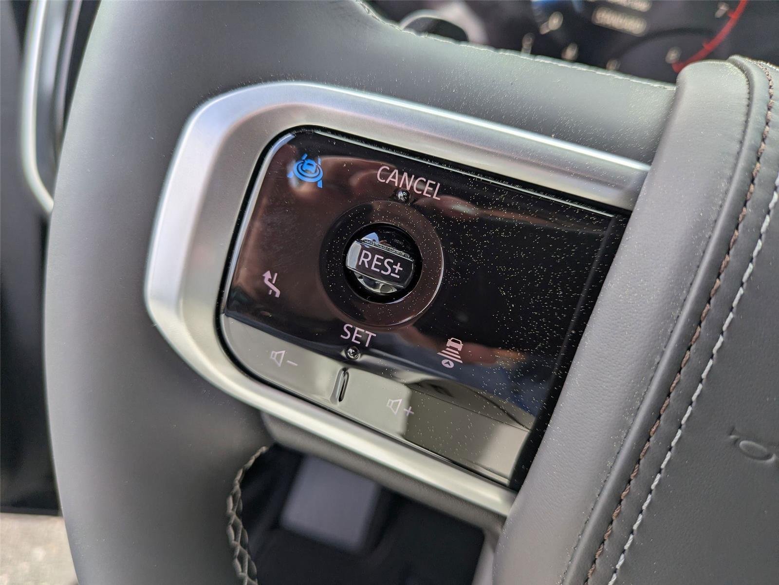 2025 Nissan Armada Platinum Reserve - Photo 16
