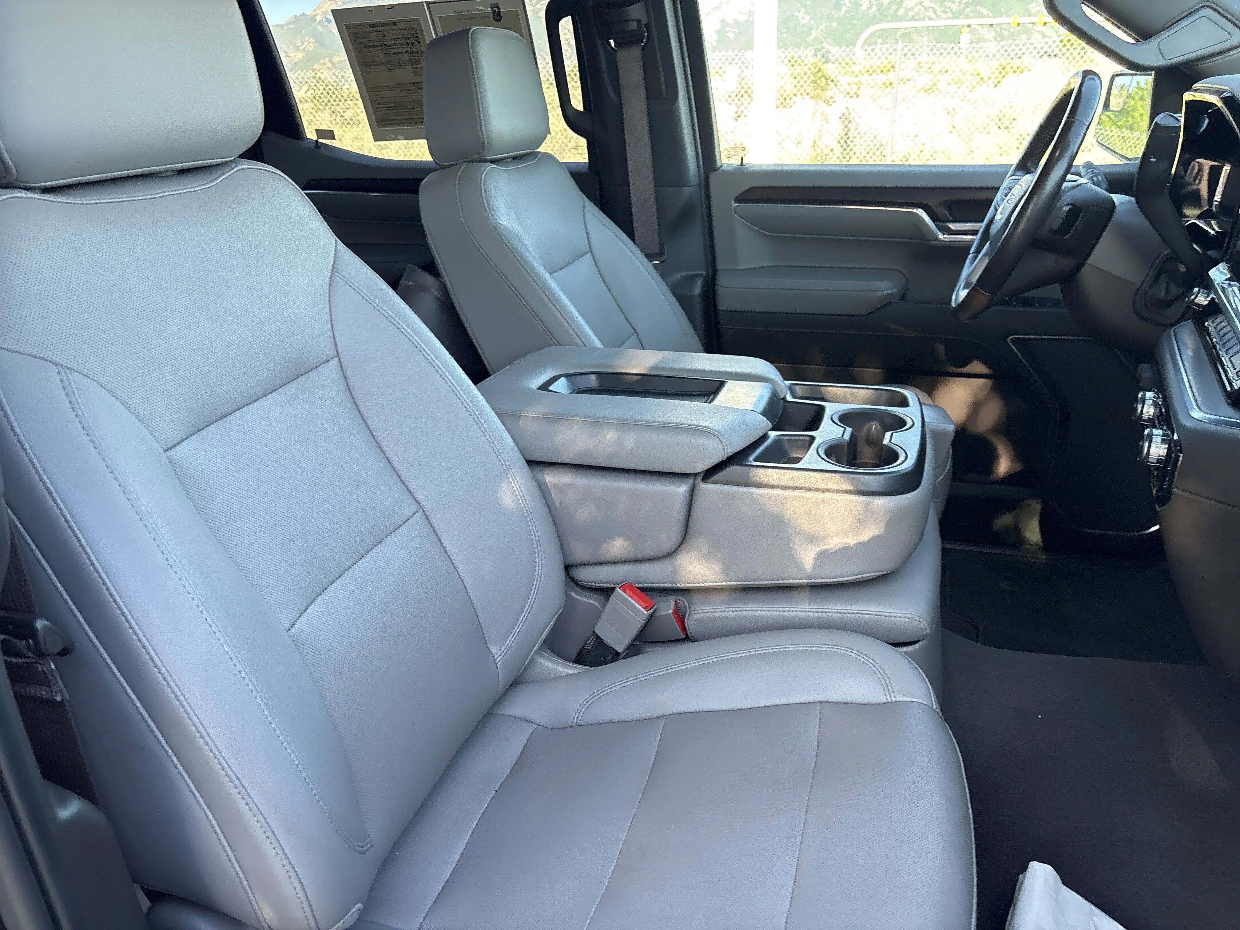 2022 GMC Sierra 1500 SLT - Photo 21