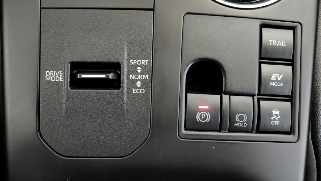 Used 2023 Black Toyota XLE image 35