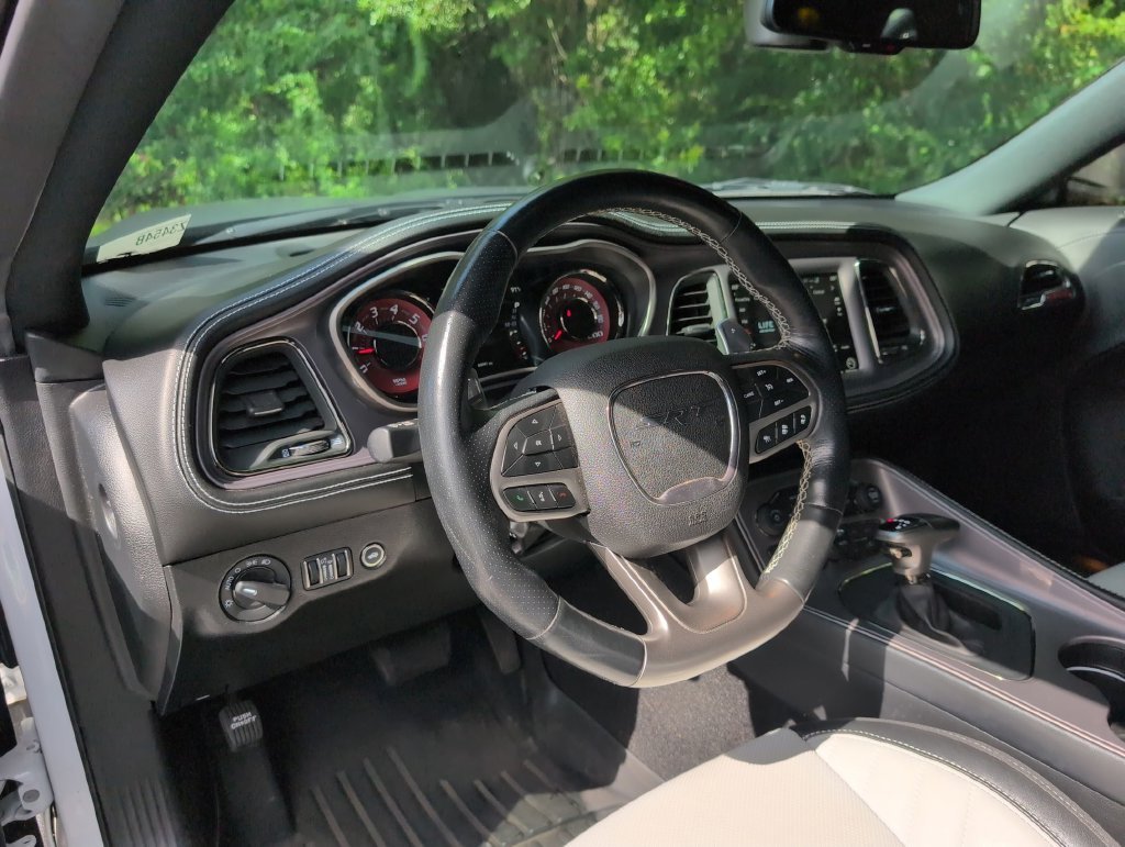 Used 2023 White Dodge SRT Hellcat Jailbreak image 31