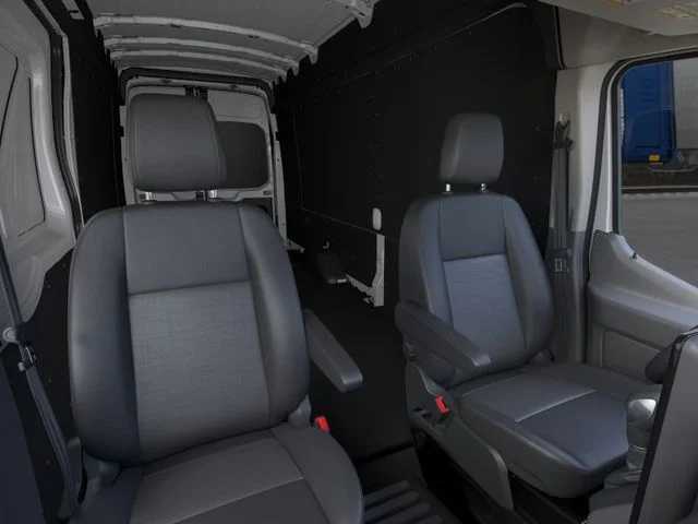 New 2026 Oxford White Ford Base image 10