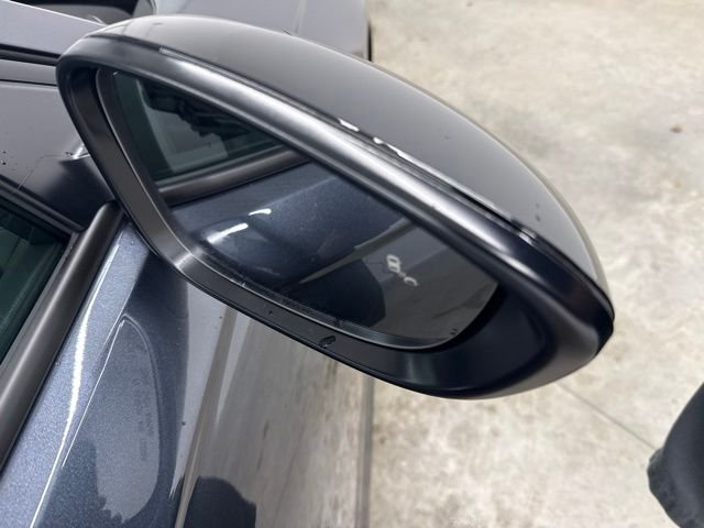 New 2026 Meteorite Gray Metallic Honda SE image 10