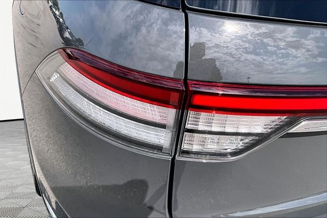 Used 2022 Gray Lincoln Black Label image 32