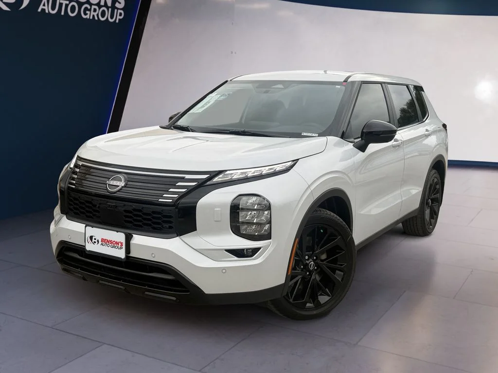 New 2026 White Nissan SL image 1