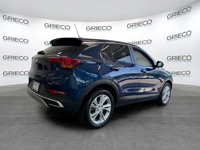 Used 2023 Blue Buick Preferred image 7