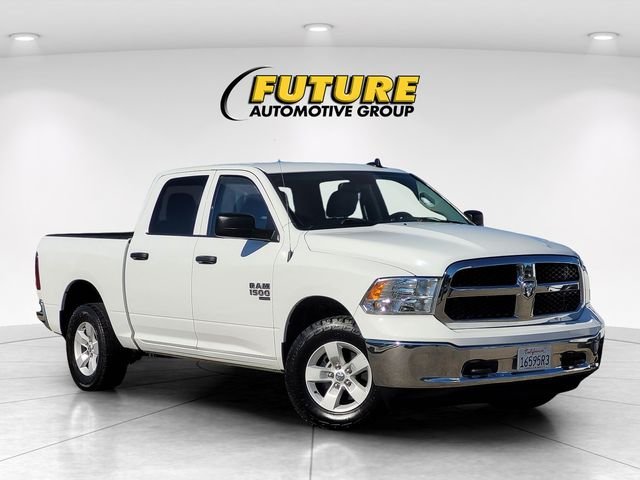 2022 Ram 1500 Classic SLT