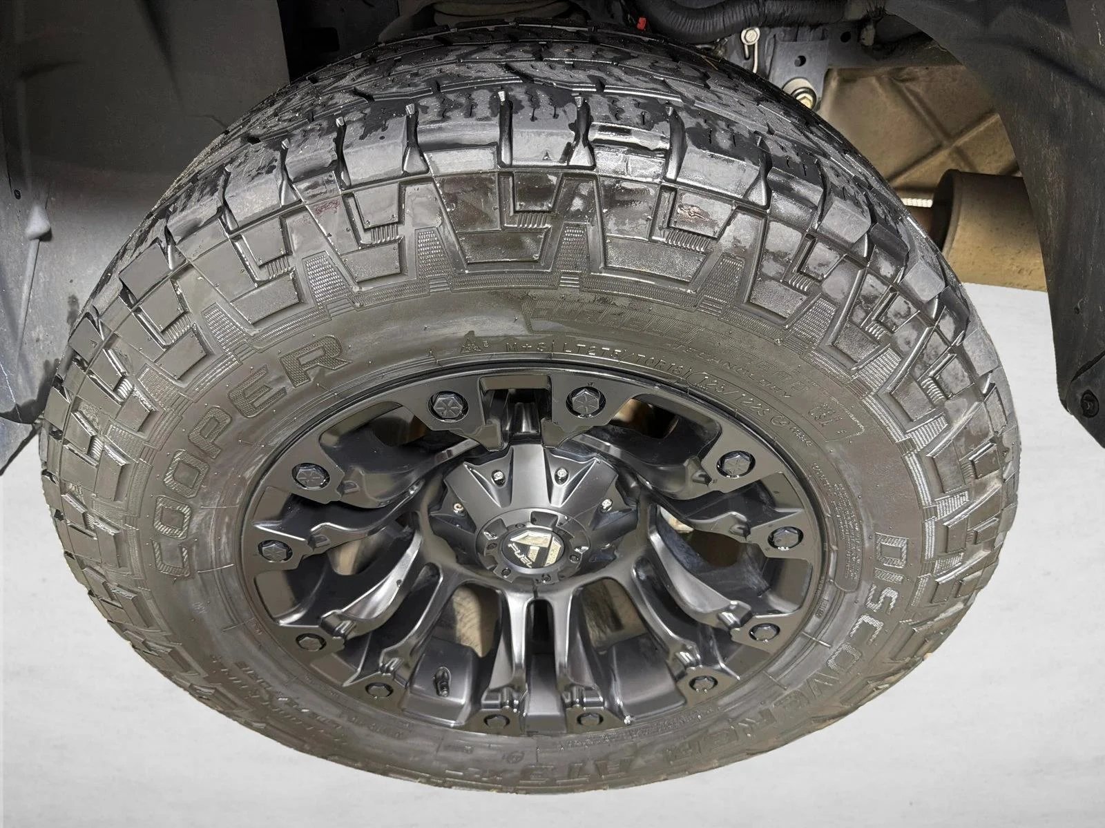 Used 2020 Granite Crystal Metallic Clearcoat Ram Rebel image 20