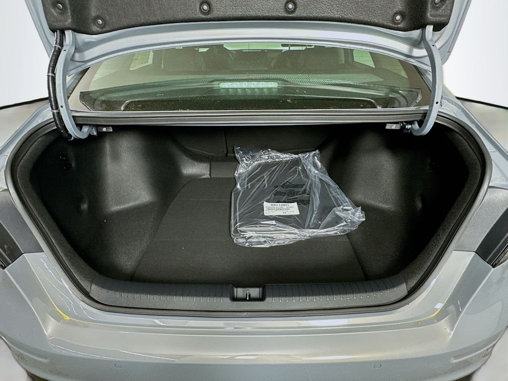 New 2026 Urban Gray Pearl Honda Touring image 27