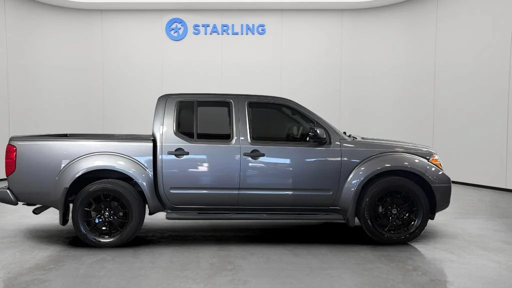 2020 Nissan Frontier SV - Photo 12