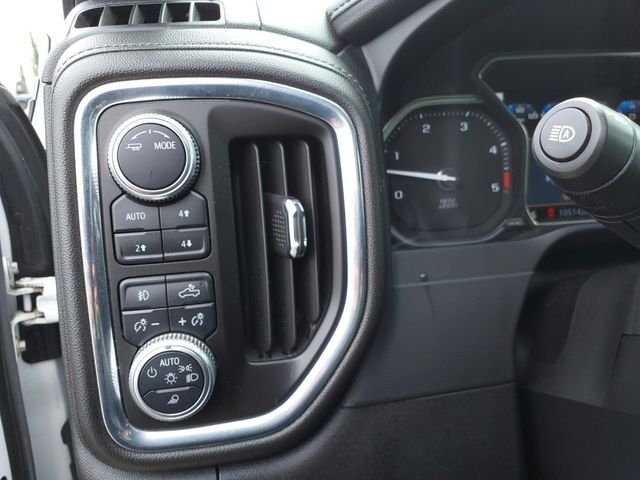 Used 2020 White GMC Denali image 28